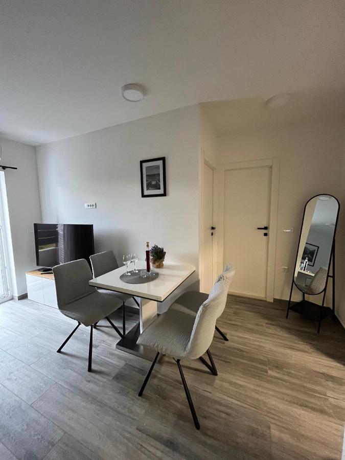 Ferienwohnung Ante'S Split Exterior foto